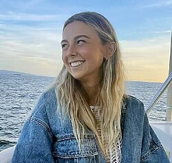 Sydney Towle: American Social Media Creator and Cancer Awareness Advocate